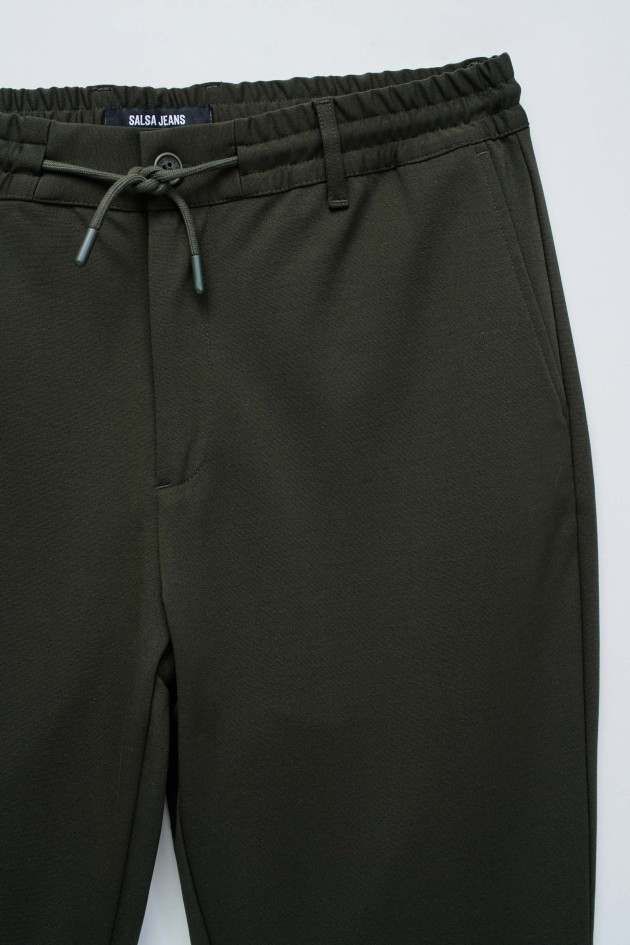 CALÇAS JOGGERS SLIM FIT EM TECIDO