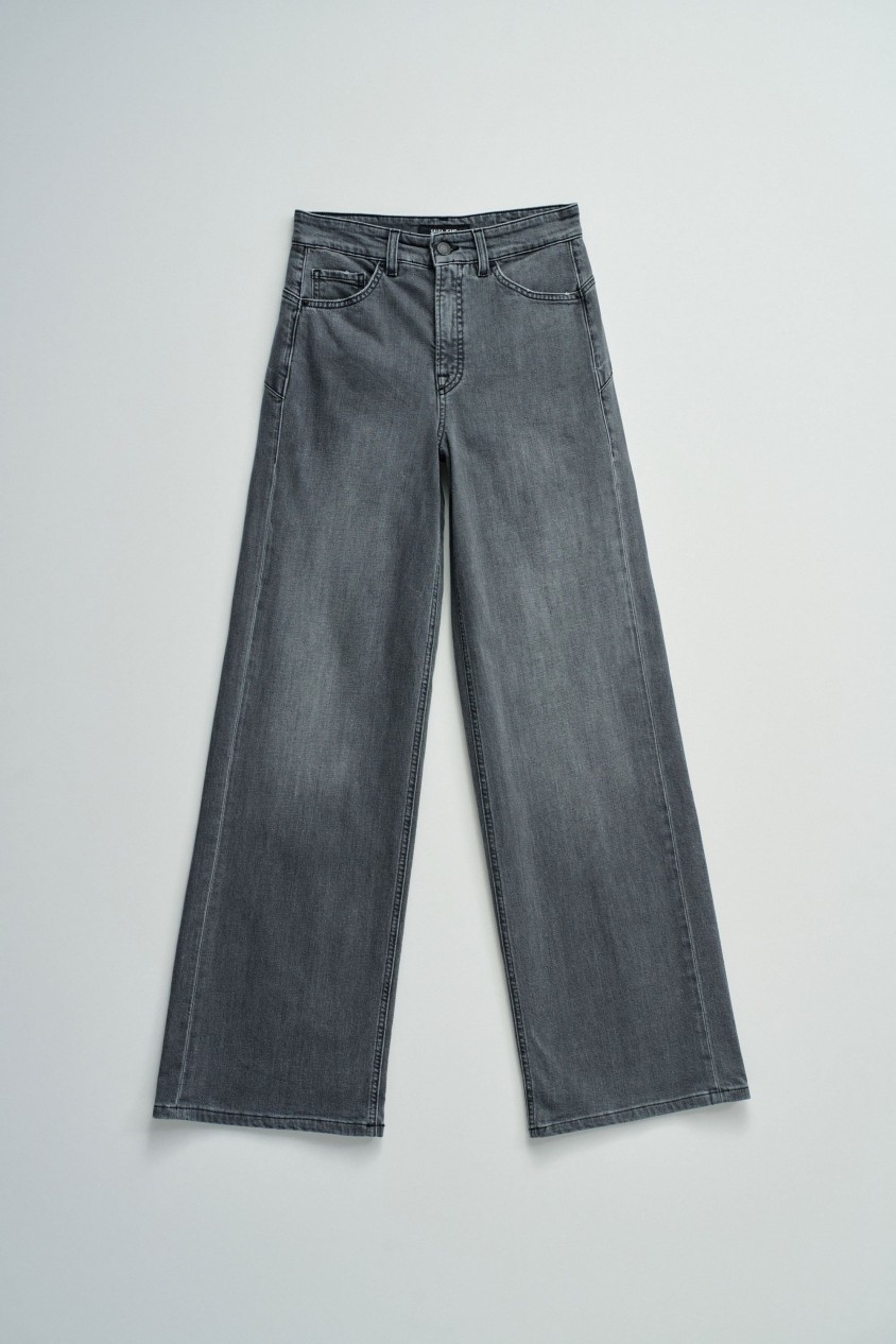 FAITH PUSH IN WIDE JEANS