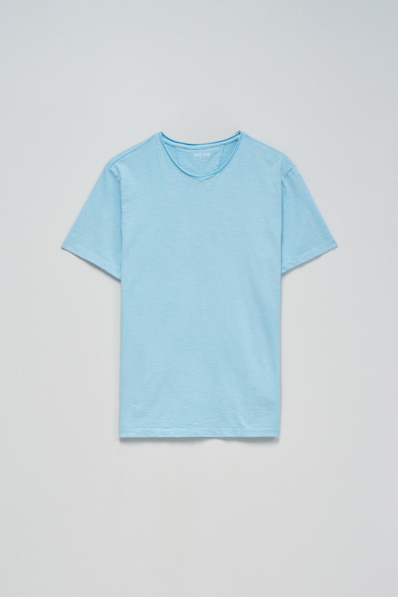 T-SHIRT WITH BRANDING