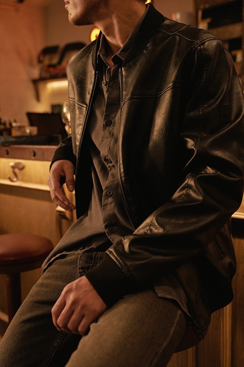 CASACO BOMBER EFEITO PELE