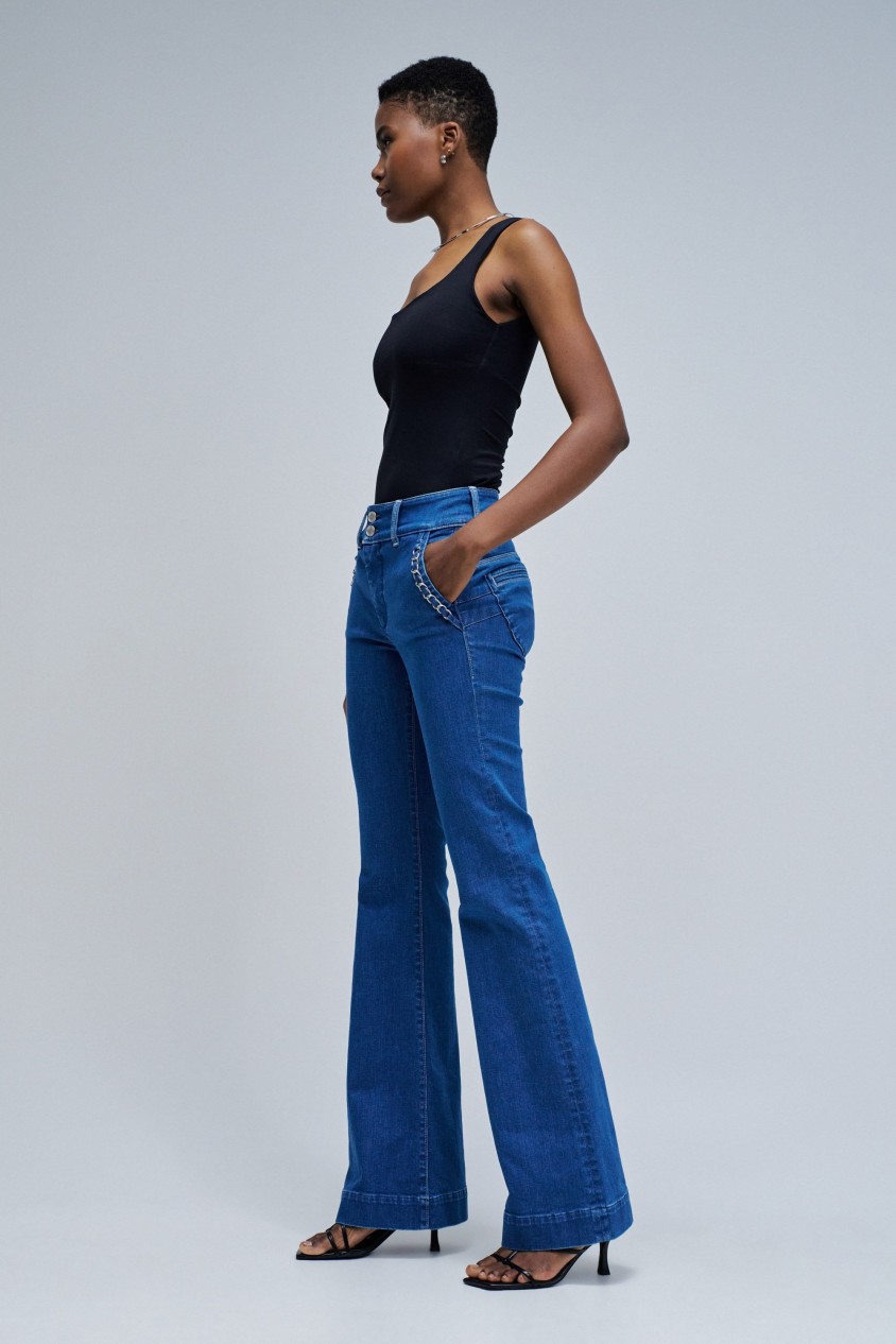 SECRET CHINO PUSH IN FLARE