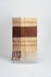 CHECKED SCARF