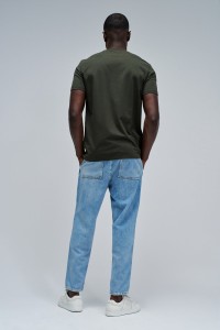 T-SHIRT WITH BRANDING