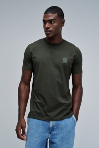 T-SHIRT WITH BRANDING