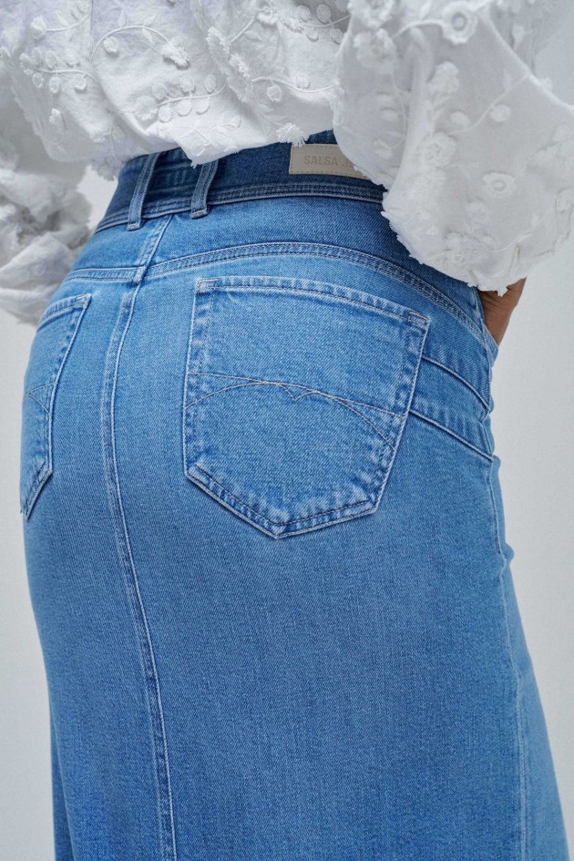 SECRET PUSH IN MIDI SKIRT