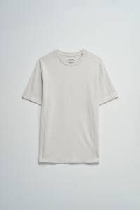 T-SHIRT COM BRANDING