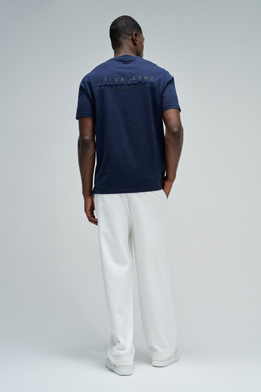 T-SHIRT AVEC BRANDING