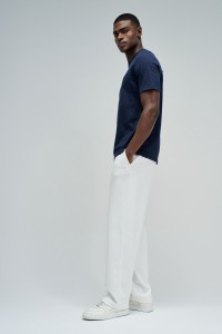 T-SHIRT COM BRANDING