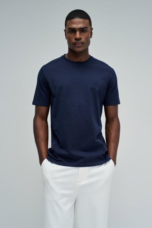 T-SHIRT COM BRANDING