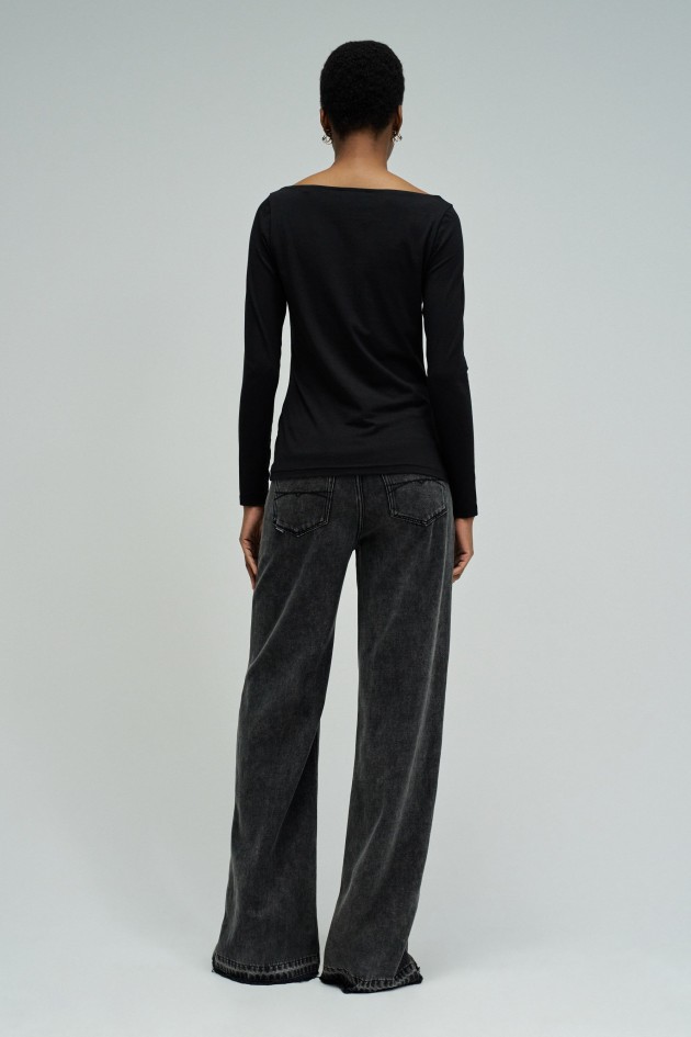 SWEATER WITH BRANDING