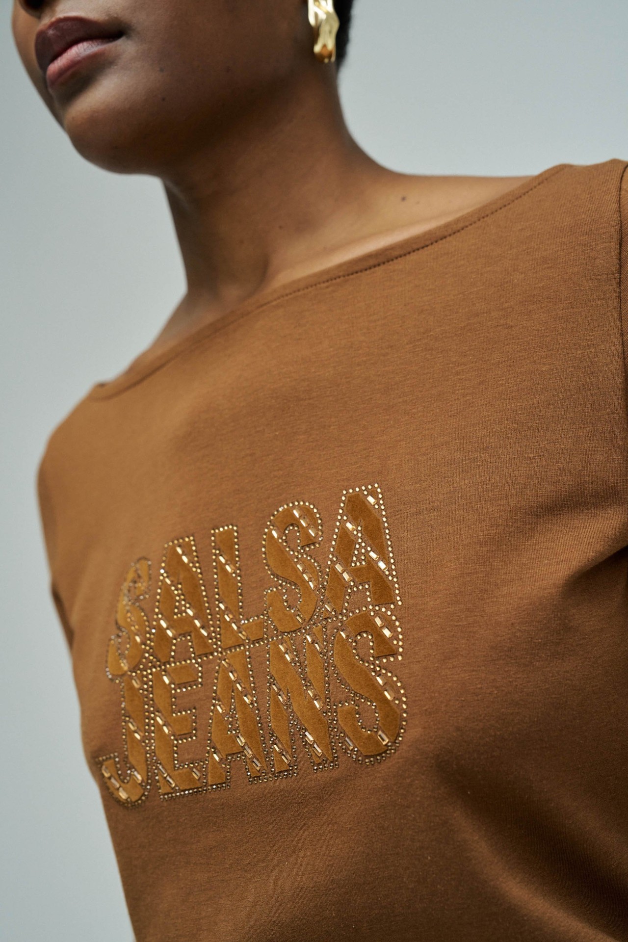 CAMISOLA COM BRANDING