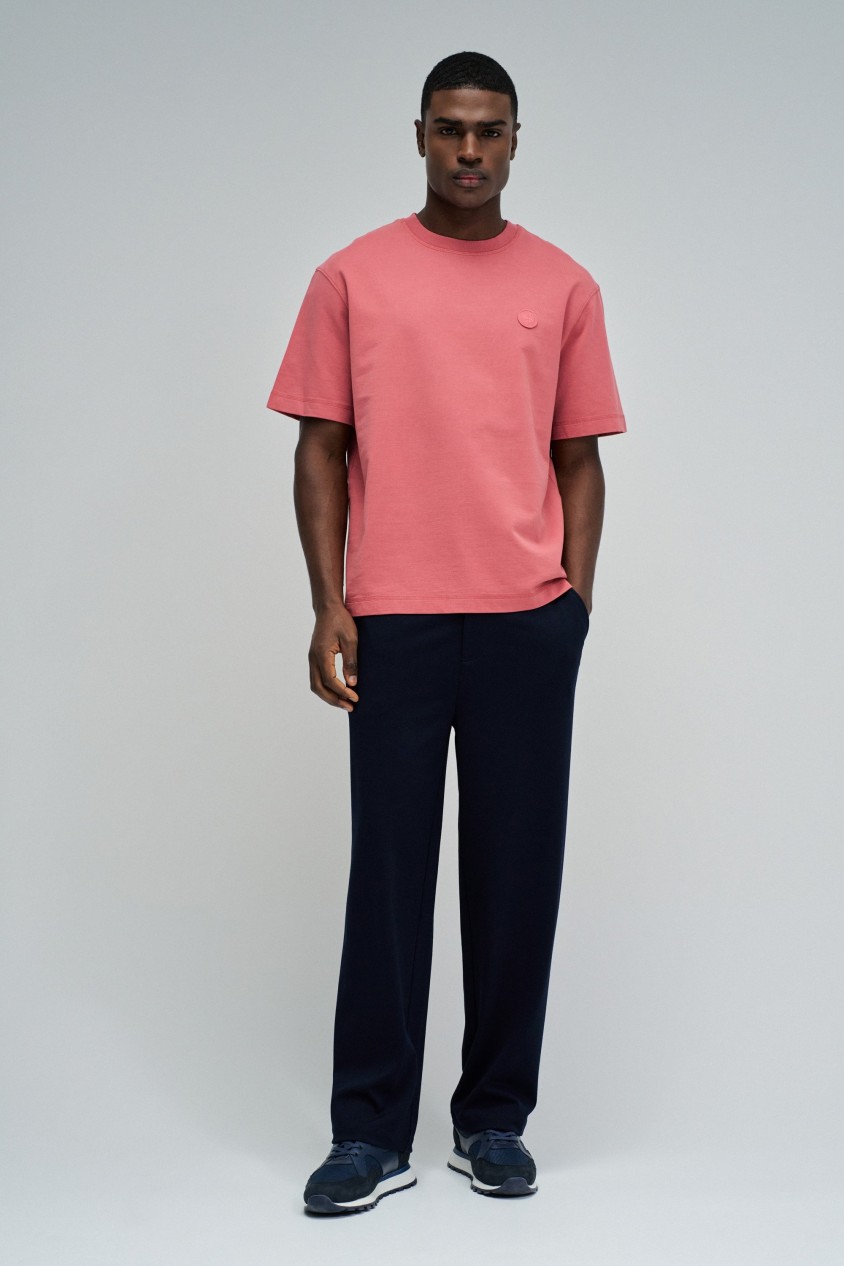 T-SHIRT AVEC BRANDING