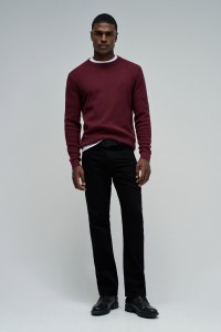 TEXTURIERTER STRICKPULLOVER