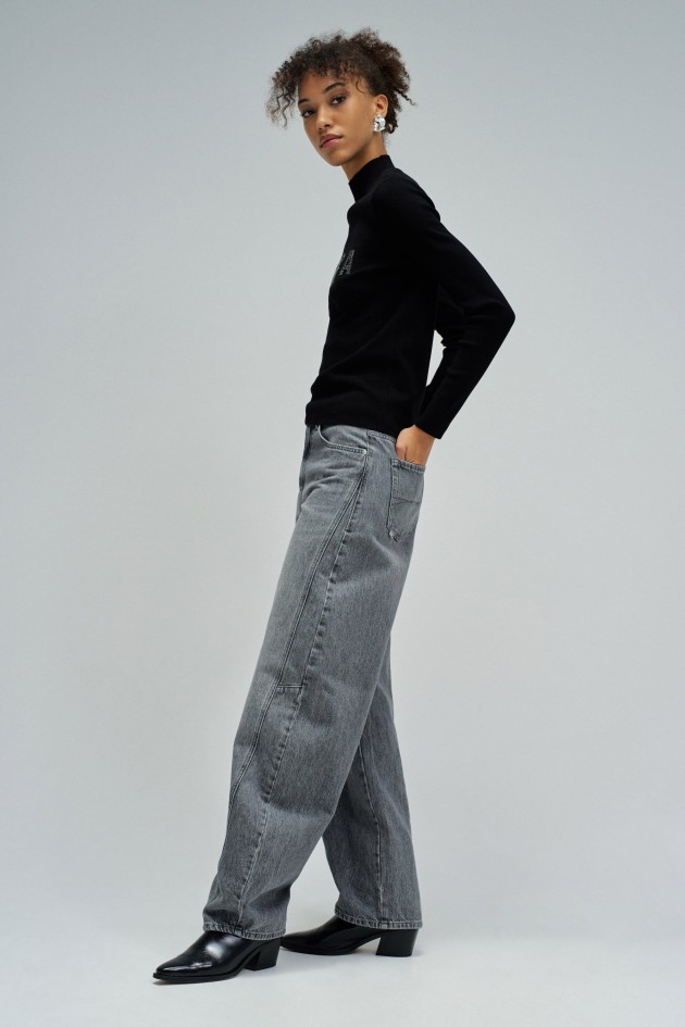 JERSEY DE PUNTO ACANALADO CON LOGO