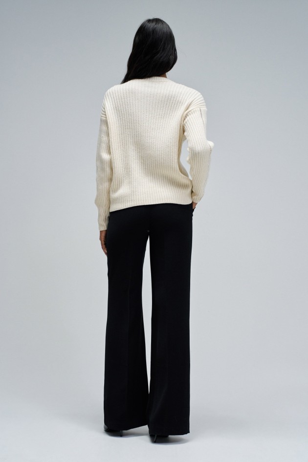 WOOL KNIT SWEATER