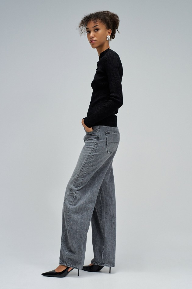 GLÄNZENDER STRICKPULLOVER