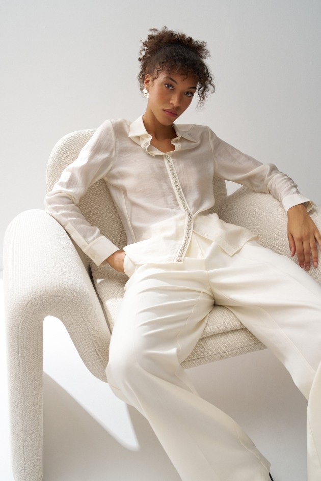 CHEMISE AVEC BRILLANTES