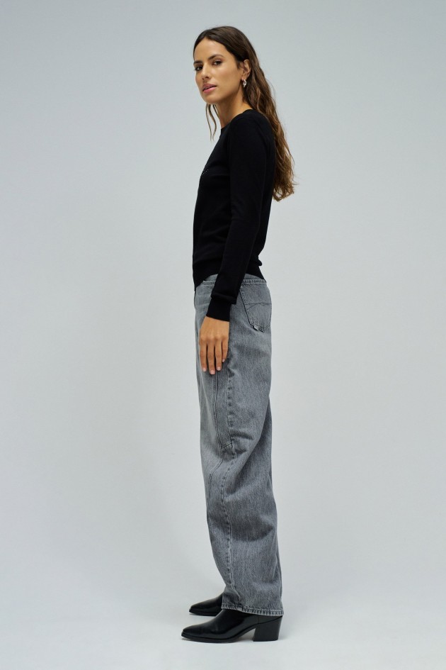 SWEATER WITH BRANDING