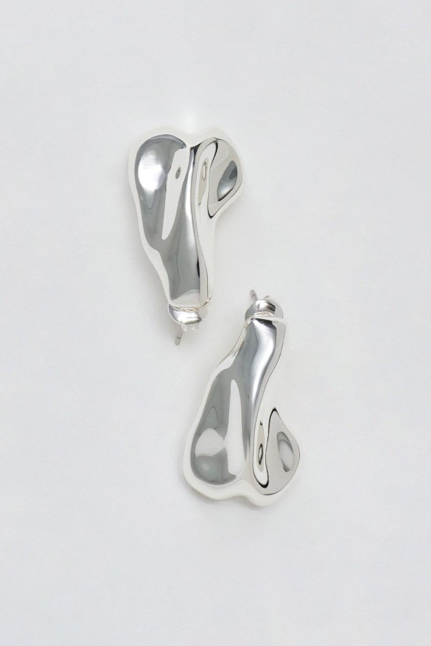 BOUCLES DOREILLES DE TYPE GOUTTE AVEC TEXTURE