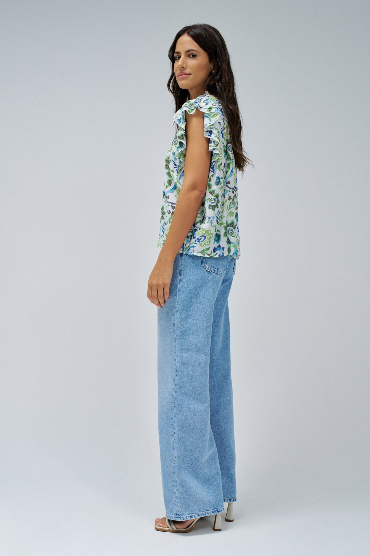 BLUSE MIT BLUMENMUSTER