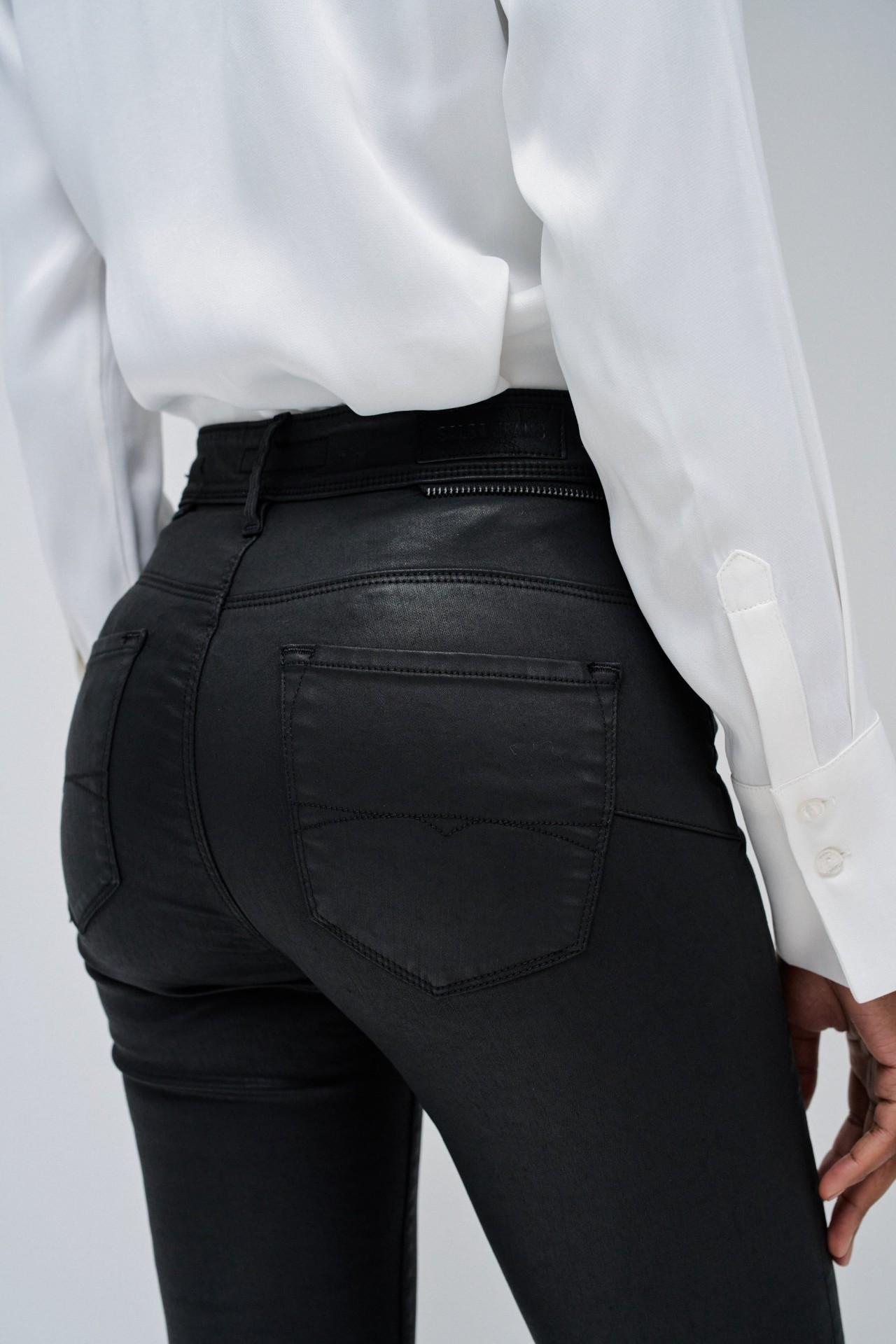 FAITH PUSH IN CROPPED SKINNY JEANS