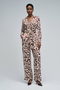 SATINOVERALL MIT MUSTER