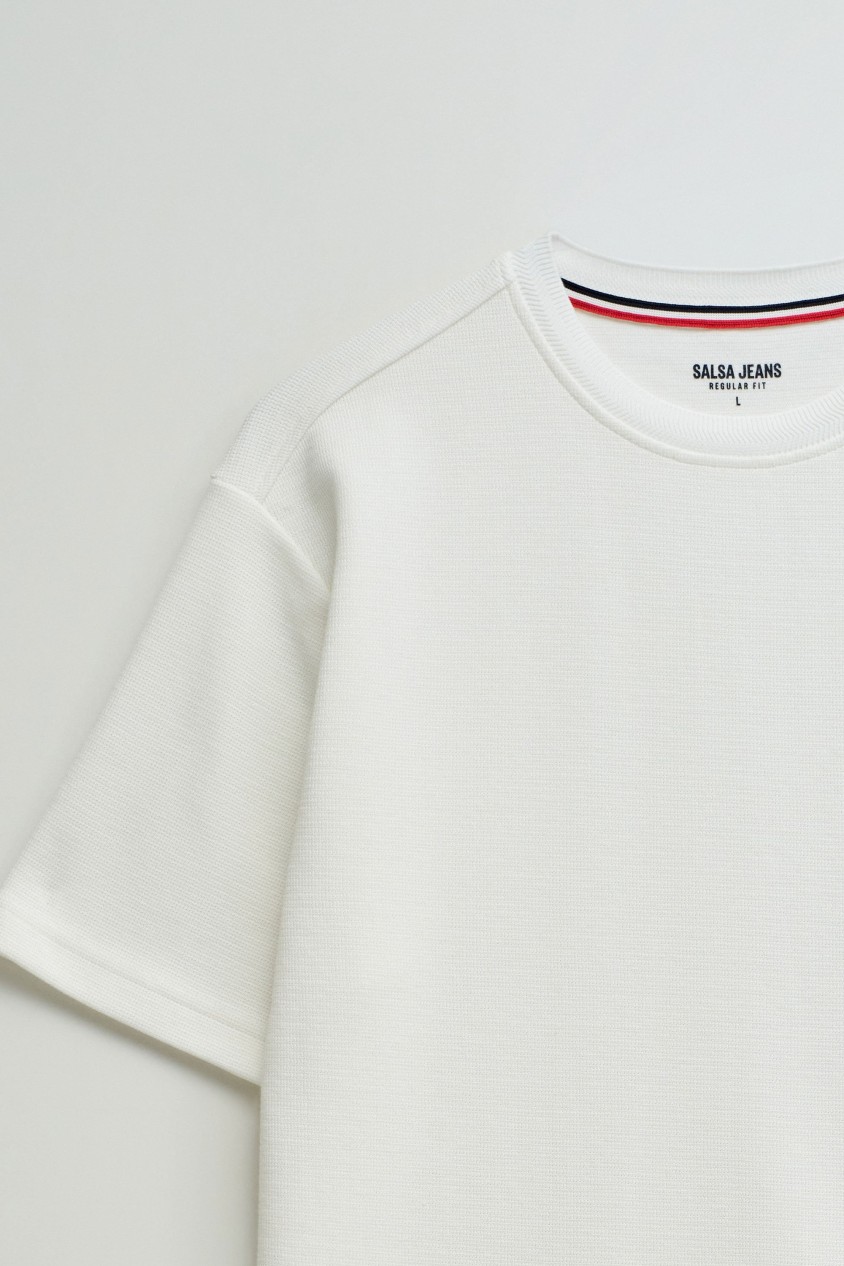 T-SHIRT TEXTURÉE