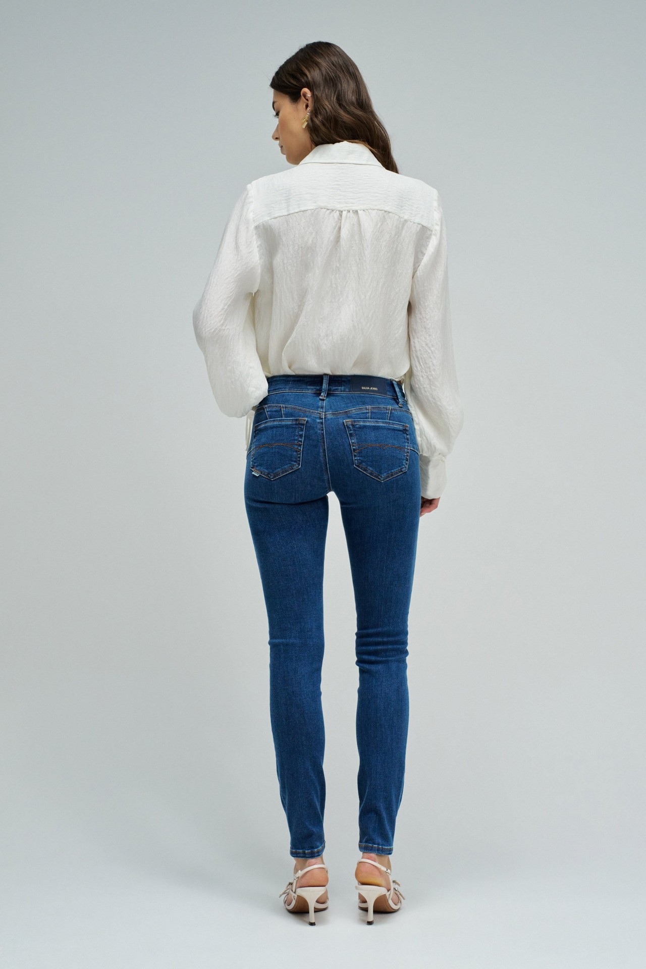 WONDER PUSH UP SKINNY JEANS