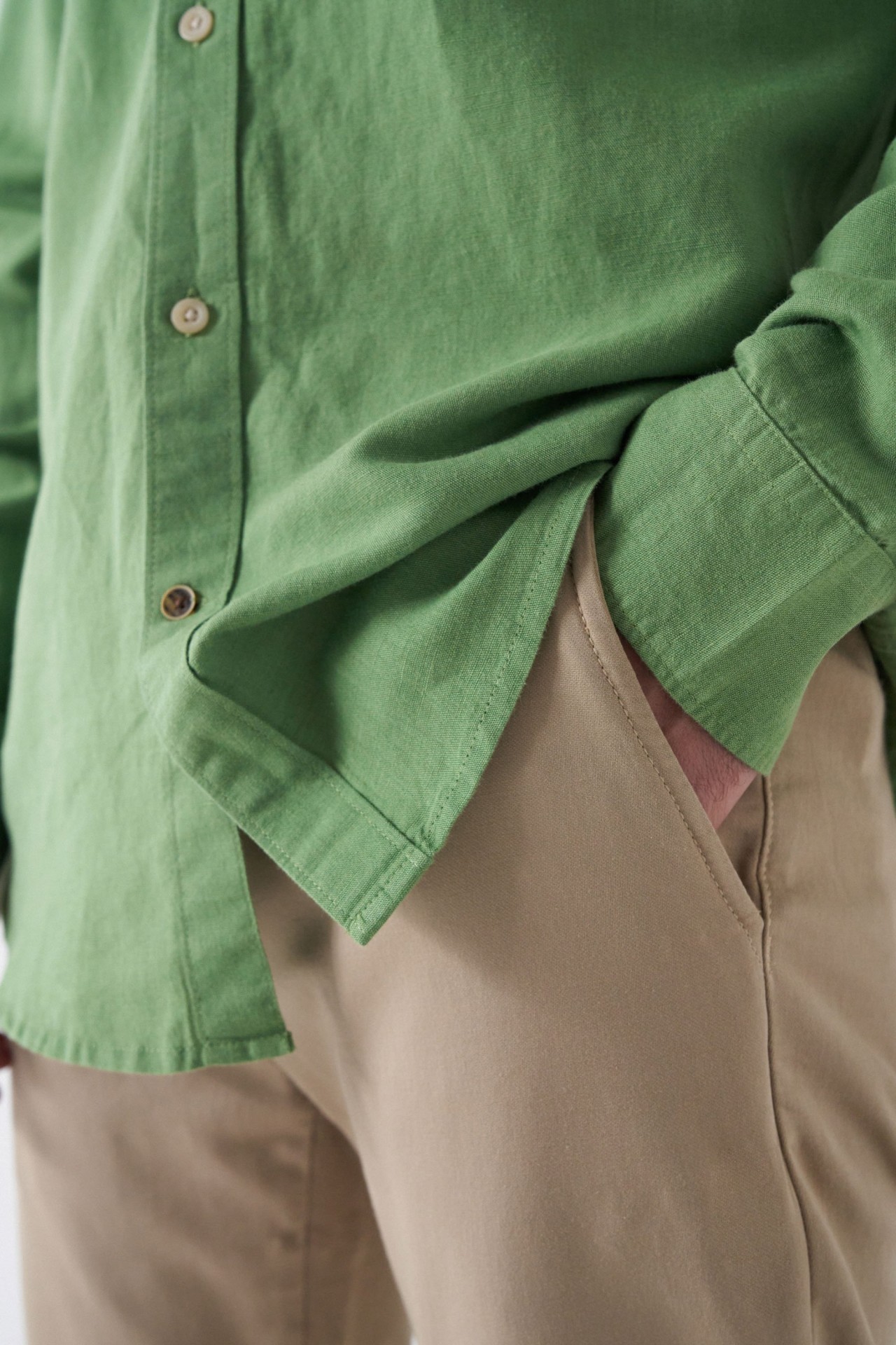 CHEMISE EN LIN M�LANG�