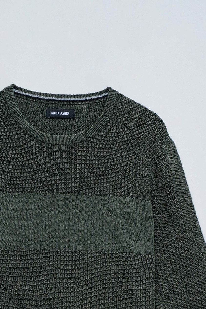 PULL EN MAILLE AVEC TEXTURE