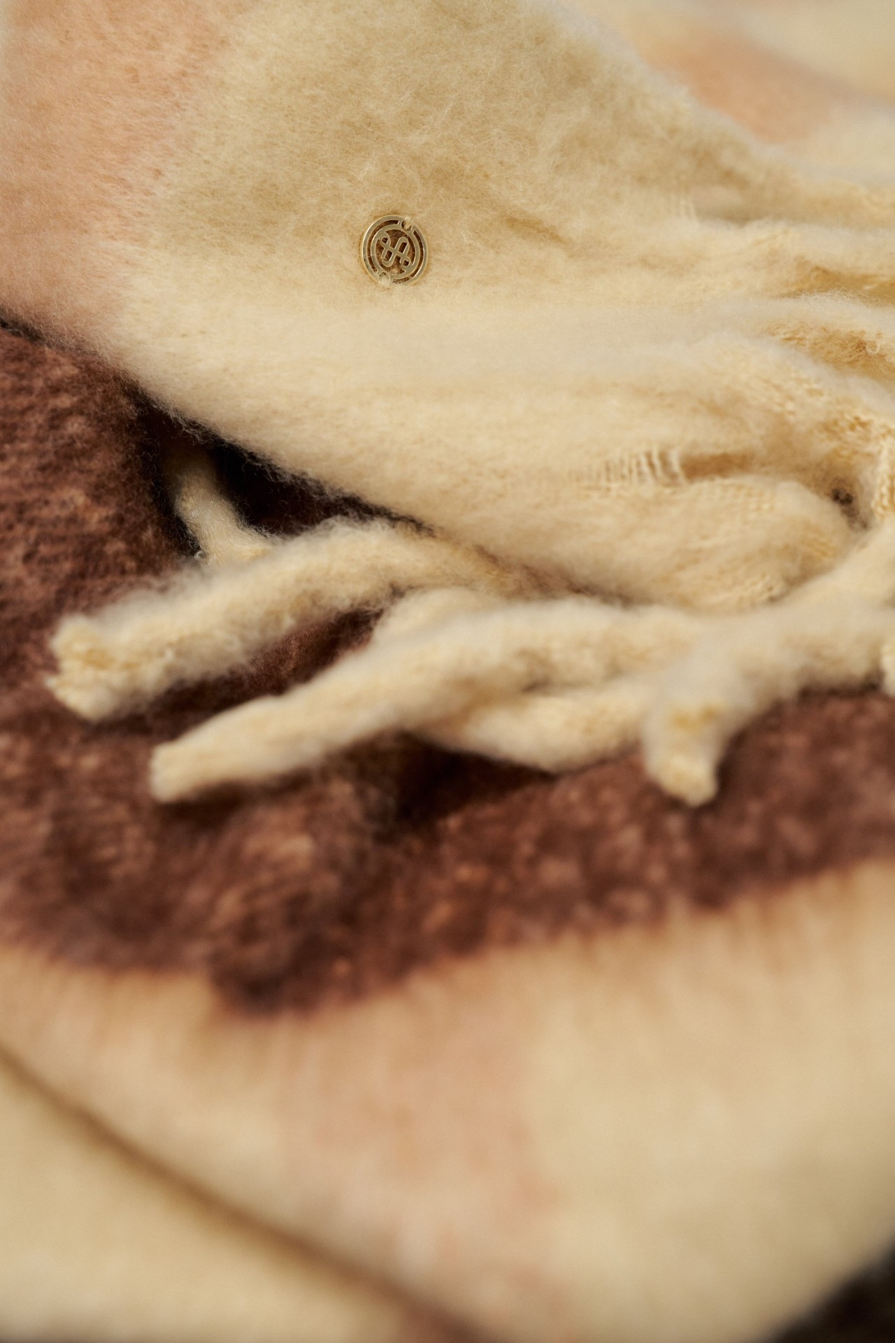 SCHAL MIT KAROMUSTER