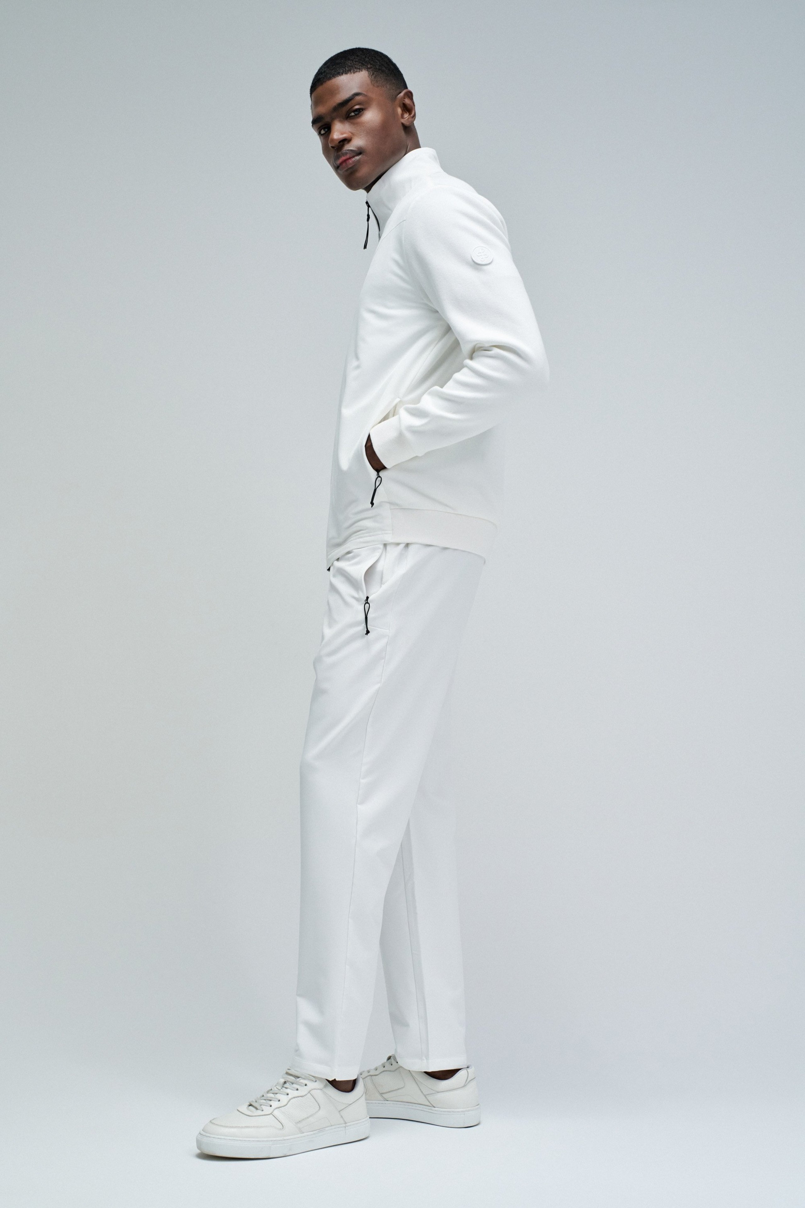 BOMBERJACKE AUS MATERIALMIX