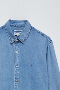 CAMISA EN DENIM LIGERO