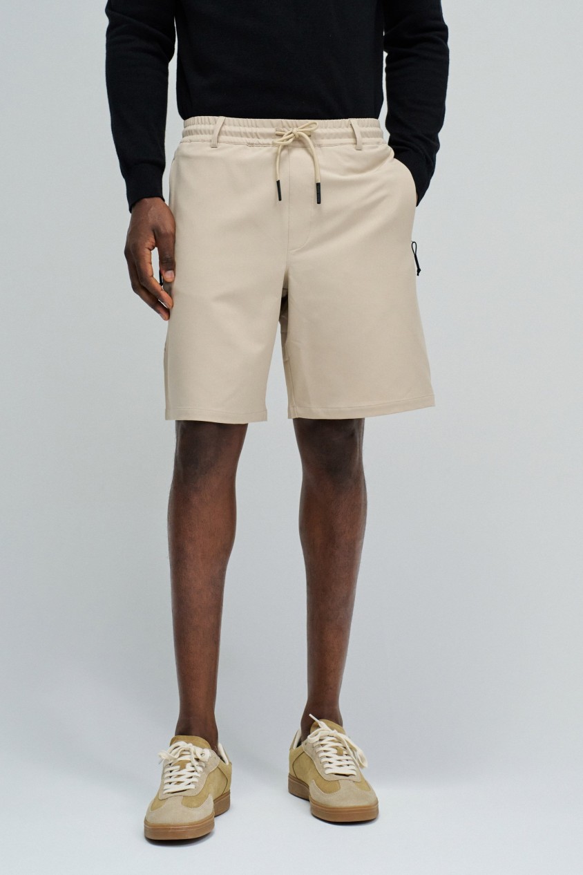 REGULAR FIT SHORTS