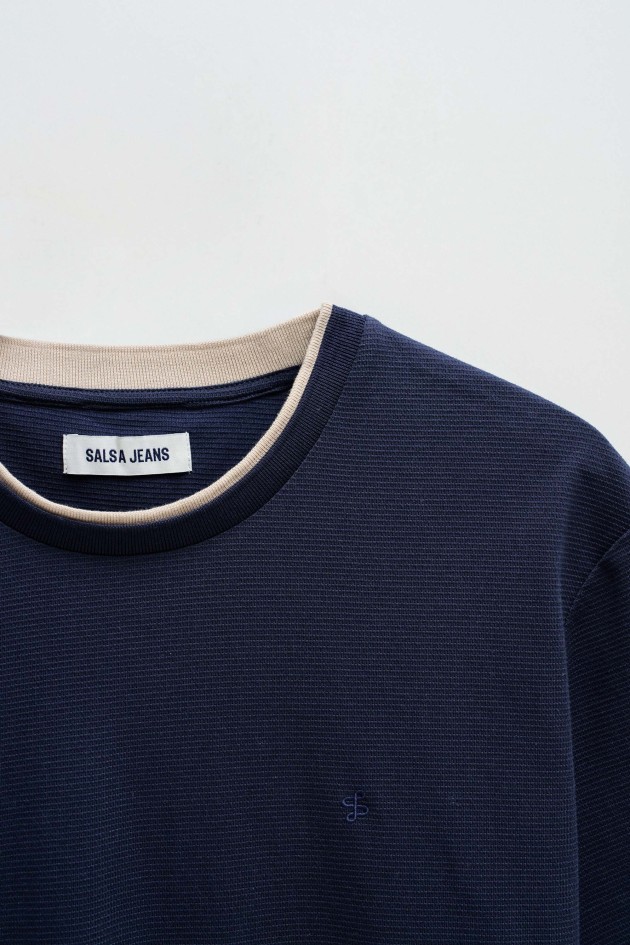 TEXTURED T-SHIRT REGULAR FIT