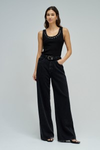 TOP COM APLICA��ES NO DECOTE