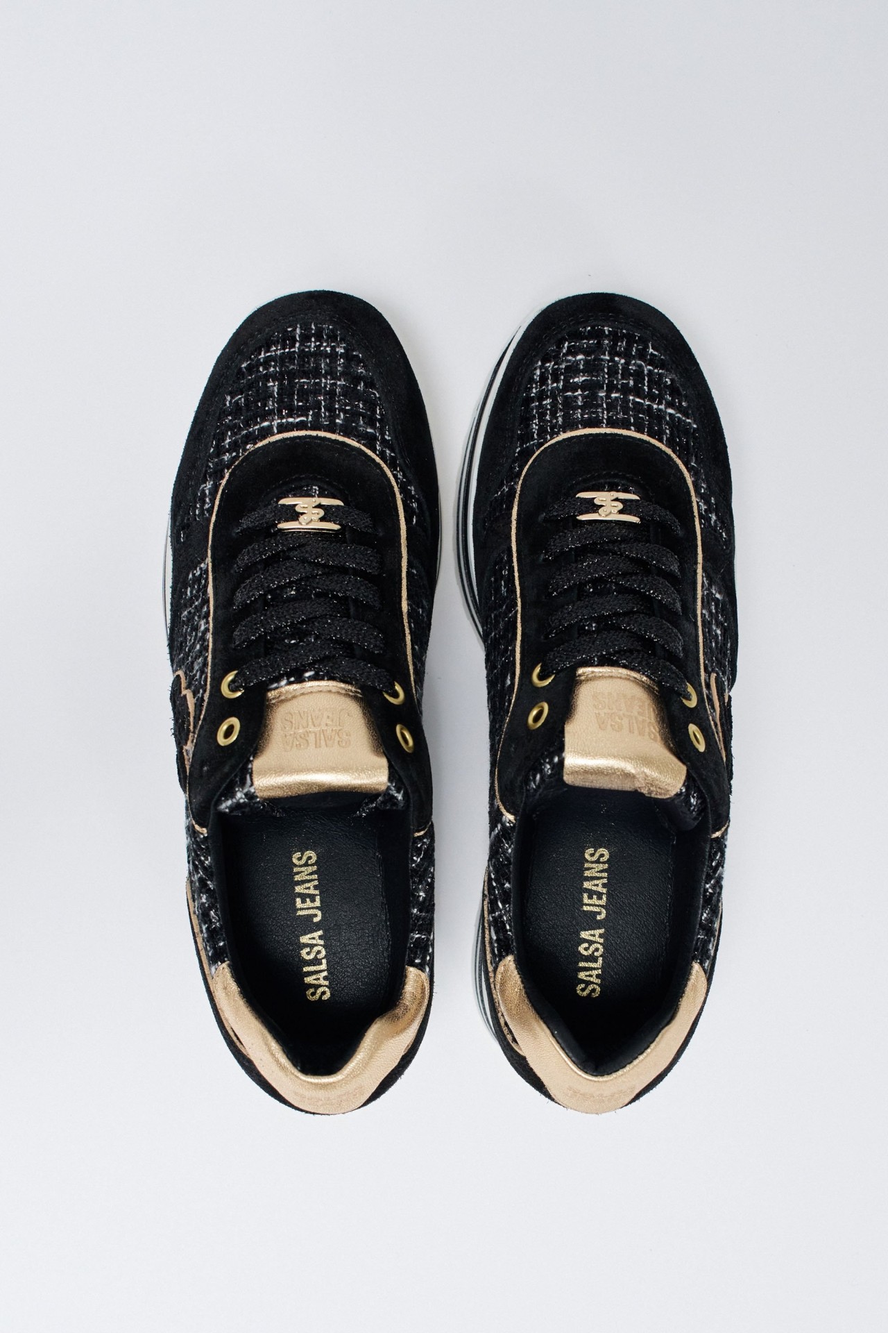 BASKETS EN CUIR AVEC PLATEFORME