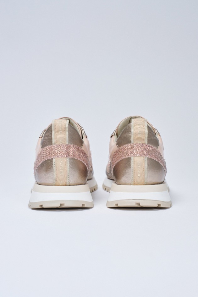 SNEAKERS WITH MIXED MATERIALS