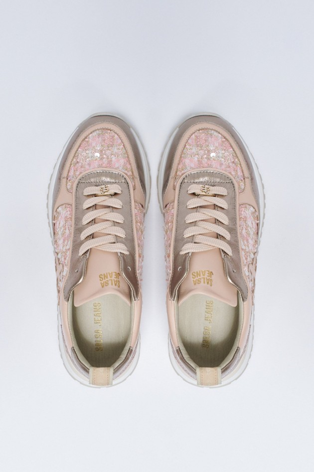 SNEAKERS WITH MIXED MATERIALS