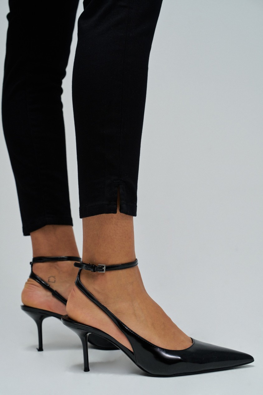 FAITH PUSH IN CROPPED SKINNY JEANS