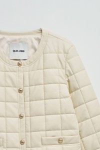 MANTEAU METALASS� EFFET CUIR