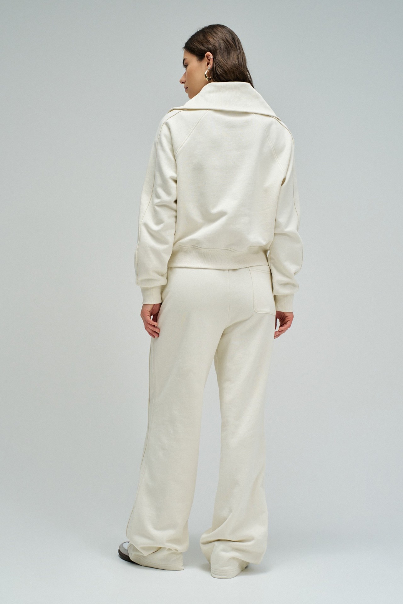 SWEATSHIRT WITH HALF ZIP