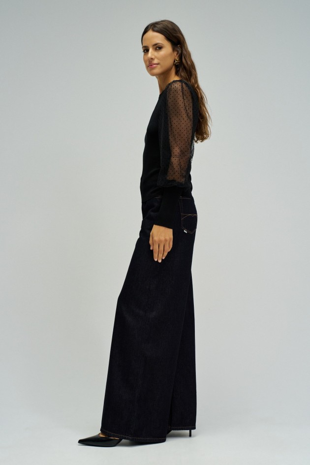 CAMISOLA DE MALHA COM TULE