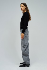 SWEATER WITH BRANDING