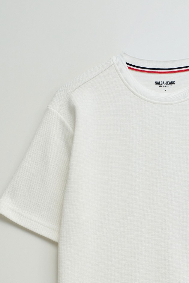 TEXTURIERTES T-SHIRT