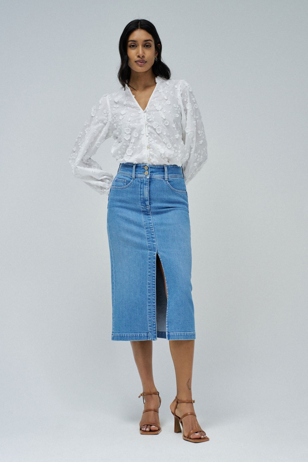 SECRET PUSH IN MIDI SKIRT