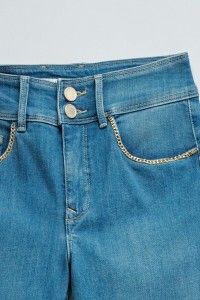 JEANS SECRET PUSH IN STRAIGHT