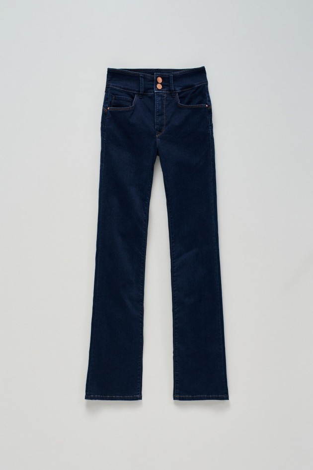 SECRET PUSH IN BOOTCUT SOFT TOUCH JEANS