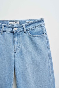 VAQUEROS LOW RISE STRAIGHT