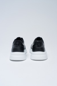LEDER-SNEAKER